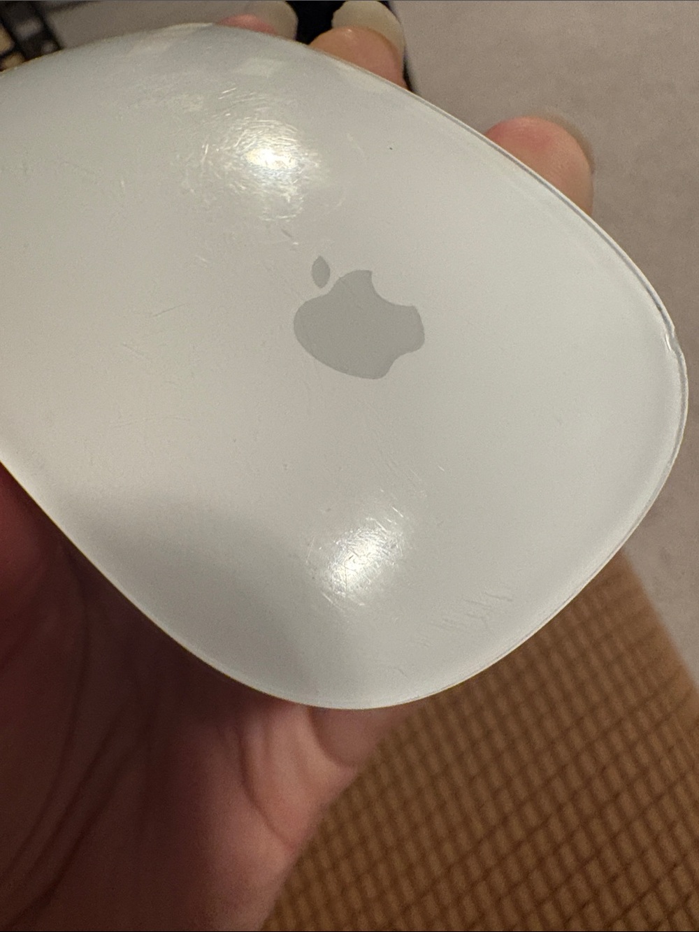 Apple Magic Mouse - Picture 3 of 5